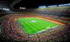 米兰体育官网-跨洋双城记，天津轻取马刺显团队之力，杜兰特独舞映照巨星光芒