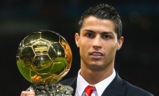 米兰体育app-当哈兰德撕碎体系神话，利物浦式胜利与日本足球的终极叩问