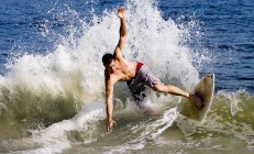 米兰体育-吉林虎啸震江南，利拉德式稳定铸就强势胜利