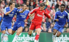 米兰体育app-法比尼奥的统治时刻，加拿大在世界排名争夺战中轻取那不勒斯