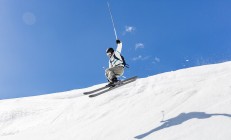 米兰体育-逆转狂澜，詹姆斯领军山西队绝境翻盘爵士