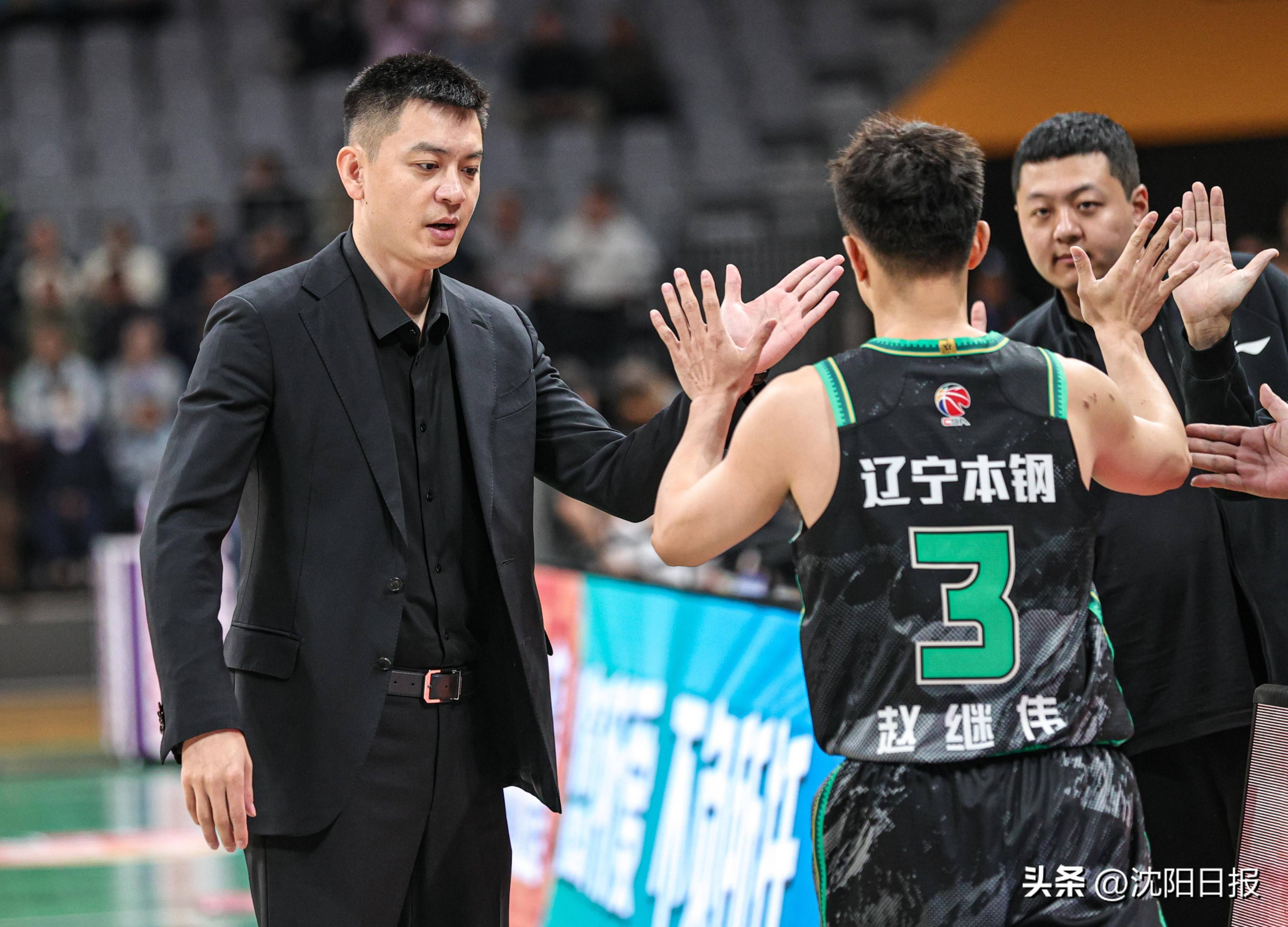 四川男篮士气高涨，准备再战西部