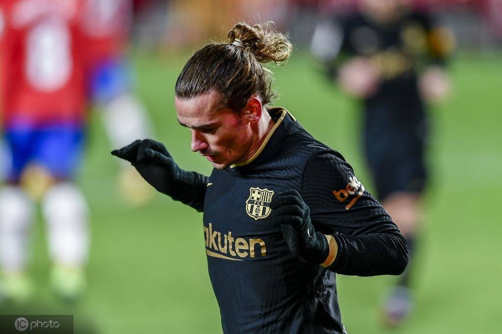 关于格列兹曼建功,巴萨主场逆转赫塔的信息 关于格列兹曼建功,巴萨主场逆转赫塔的信息