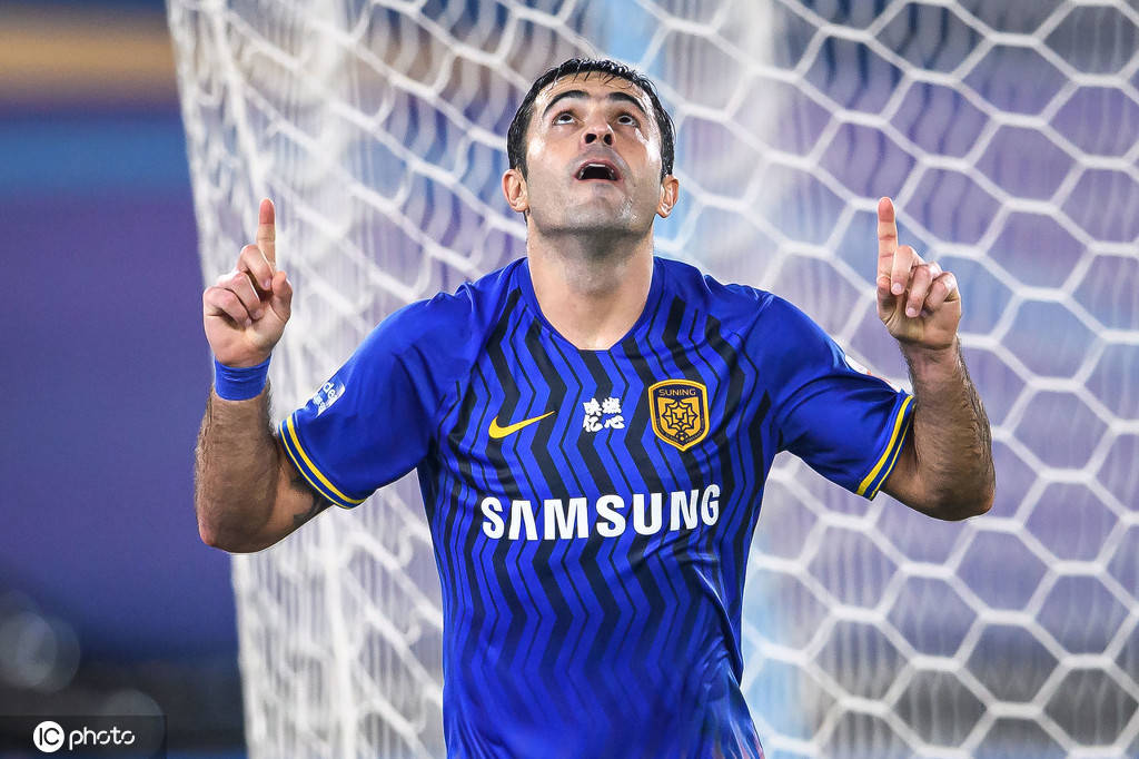 苏宁战胜大连一方，卡尔德克破门帮助球队取得胜利