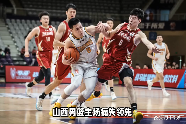 重庆队再遭败局,被山西男篮击垮 重庆队再遭败局,被山西男篮击垮