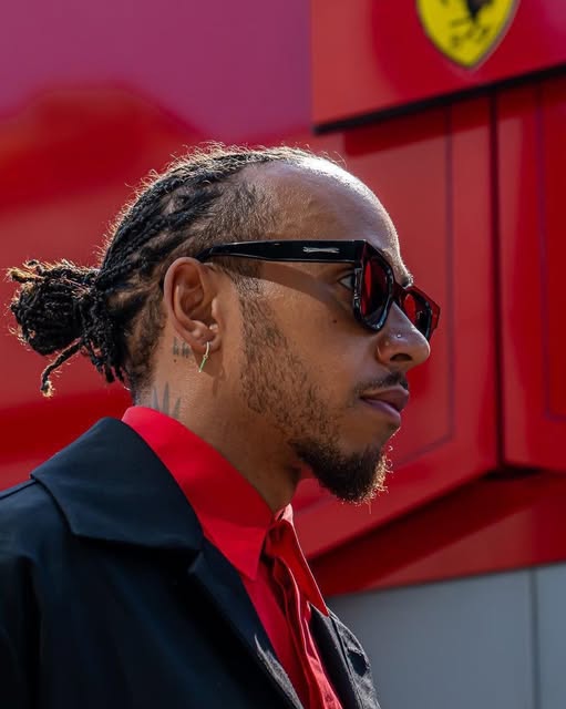 关于红牛二队碾压威廉姆斯，汉密尔顿惊艳四座的信息