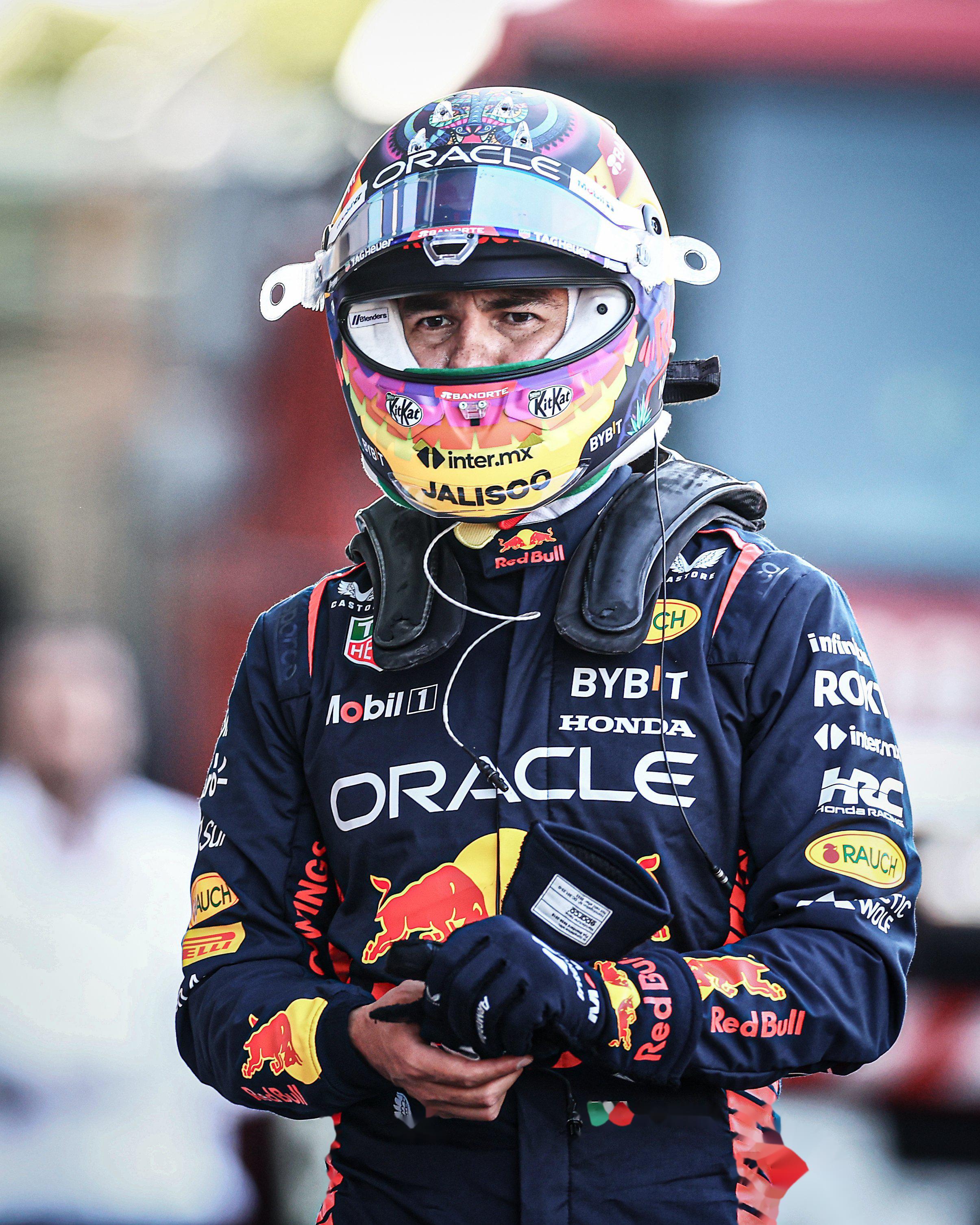 关于威廉姆斯绝杀红牛车队，佩雷兹点燃赛场的信息