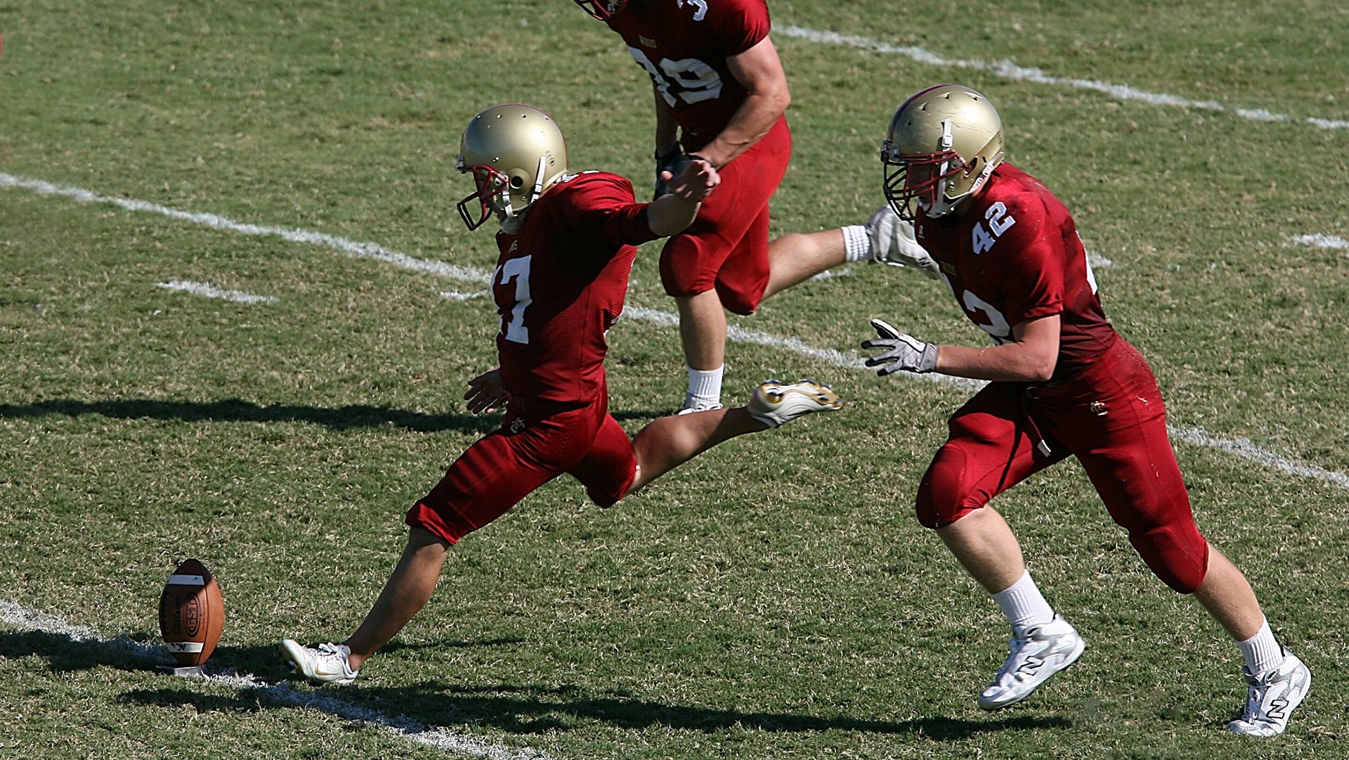 德甲争冠白热化,皇马闪电战击沉黄色潜水艇