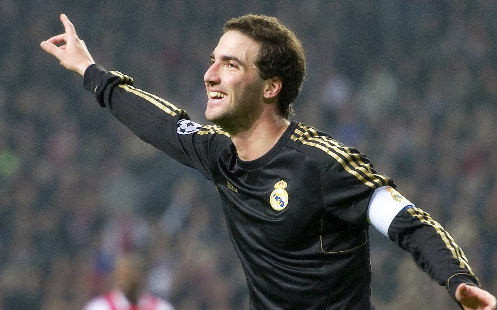 皮克,为希腊扛起胜利的绝杀时刻—当神话照进现实